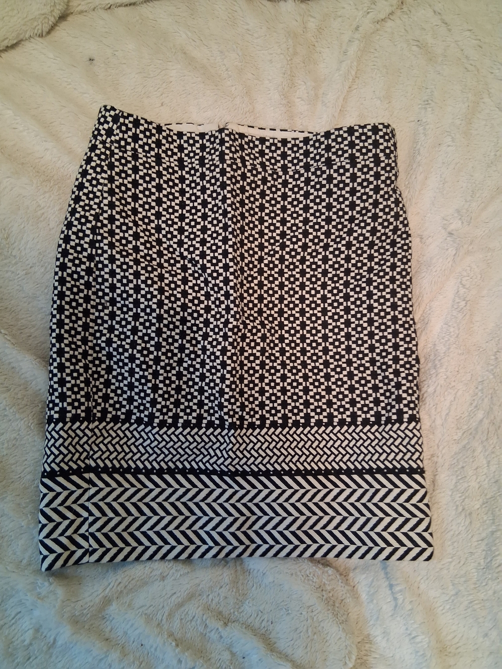 J. Crew Black and White Geometric Border Pencil Skirt